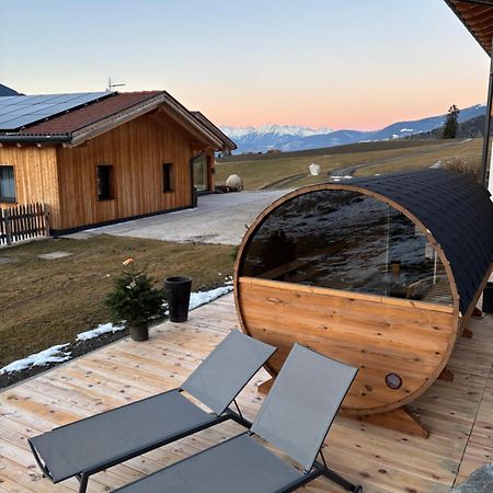 Chalet Am Wiesenweg キウーザ エクステリア 写真